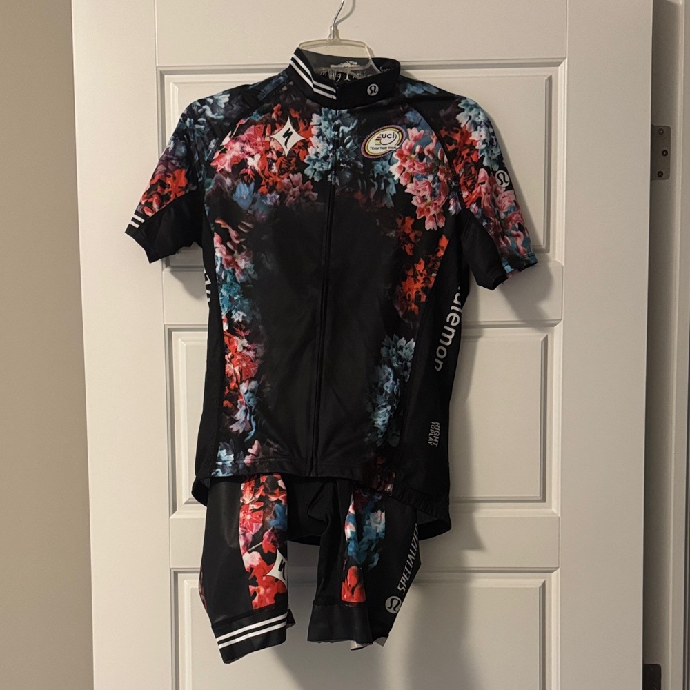 lululemon athletica Black Floral Cycling Set